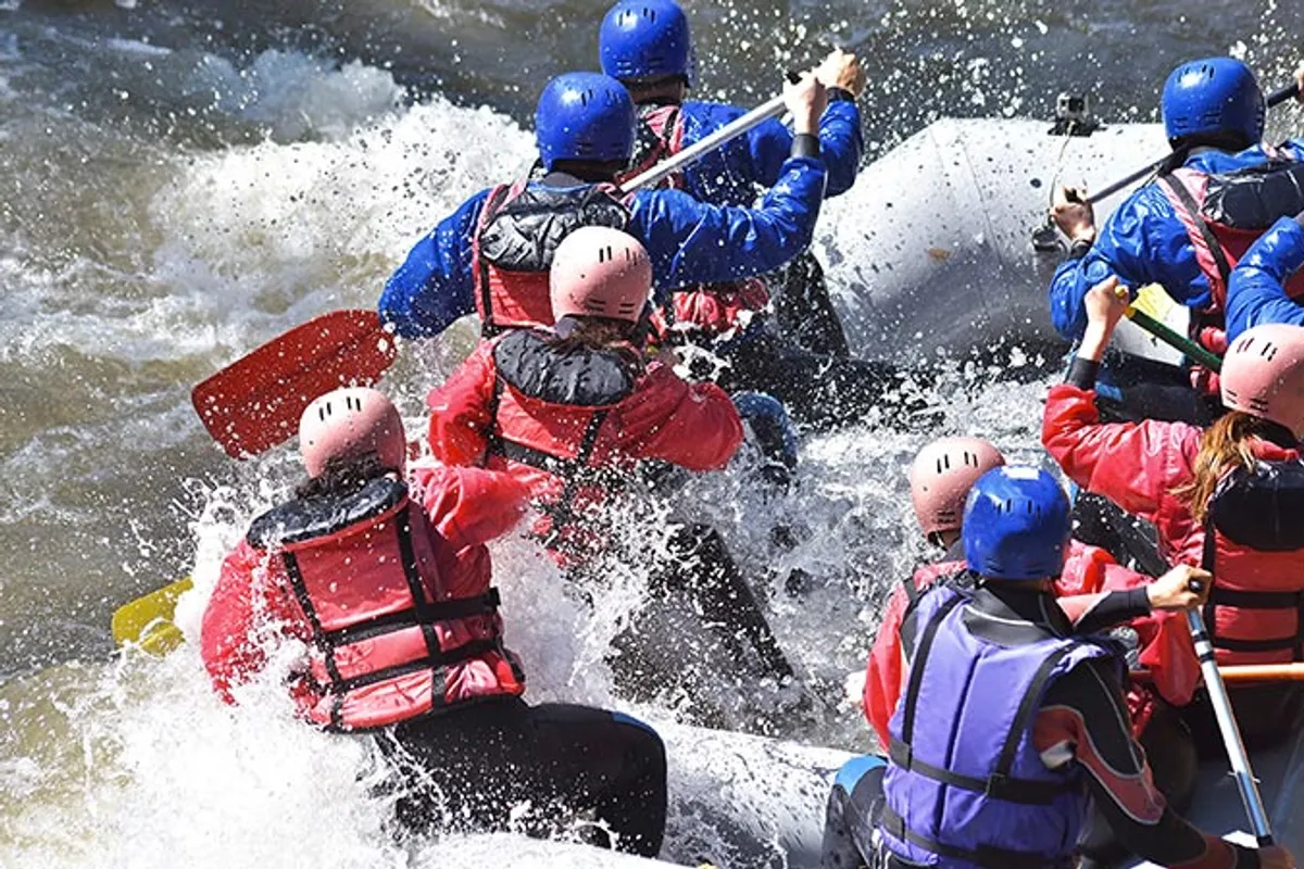 Valrafting raft in whitewater
